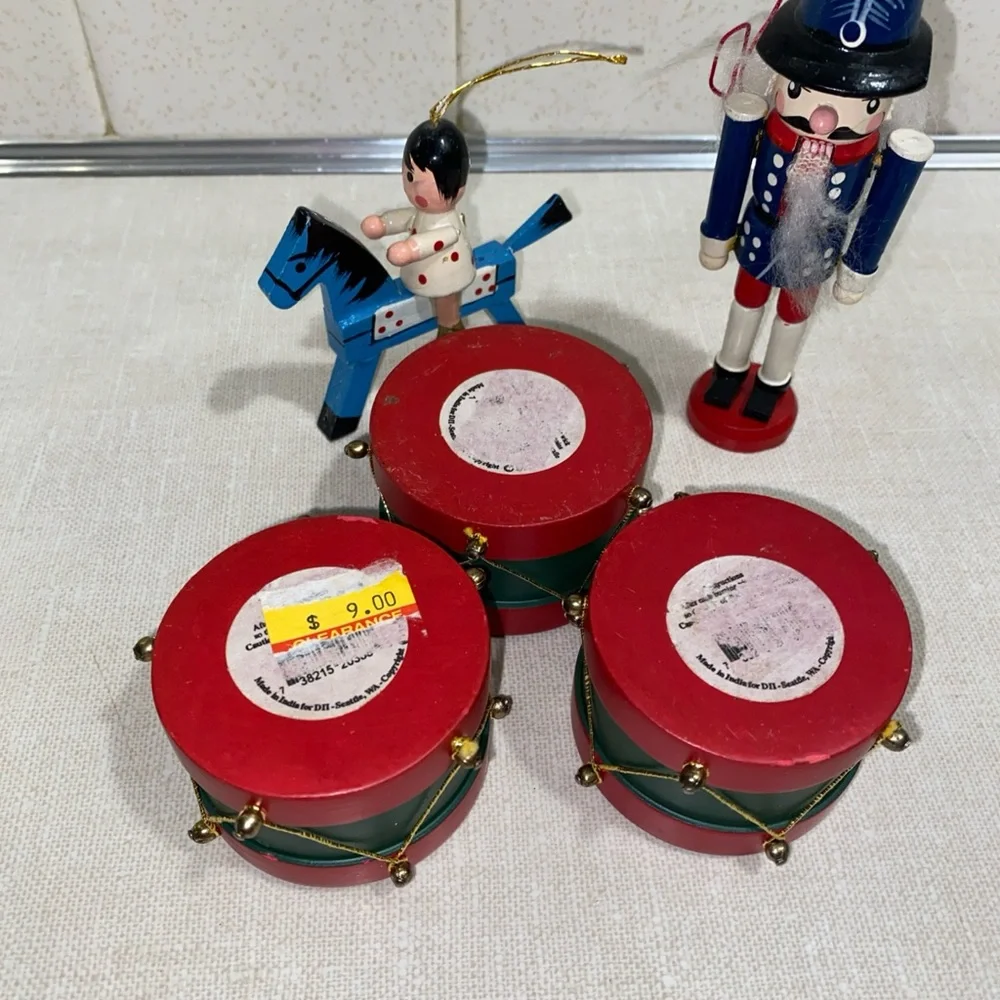 3 VTG‎  Wooden Metal Votive Candle Holders Drums  + 2 Christmas Tree Ornaments